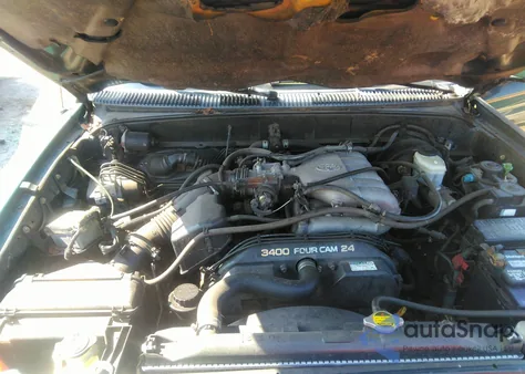 2000 Toyota 4Runner Sr5 V6 z USA, uszkodzony, nr VIN JT3GN86R9Y0149477